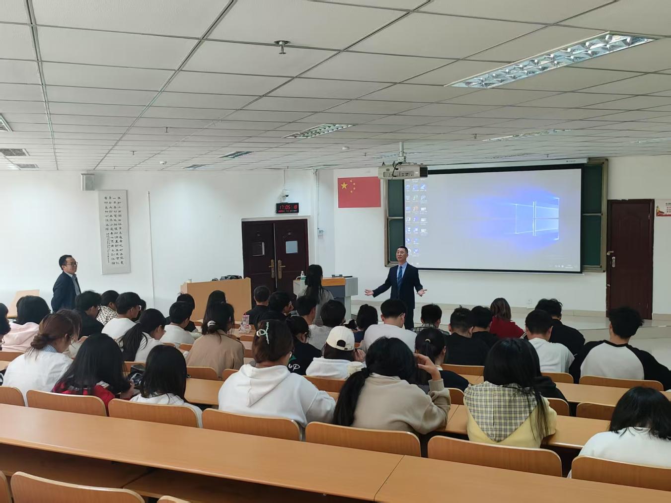 化學(xué)化工學(xué)院舉辦農(nóng)產(chǎn)品中活性因子、營(yíng)養(yǎng)與功能產(chǎn)品創(chuàng)新及生產(chǎn)應(yīng)用學(xué)術(shù)講座